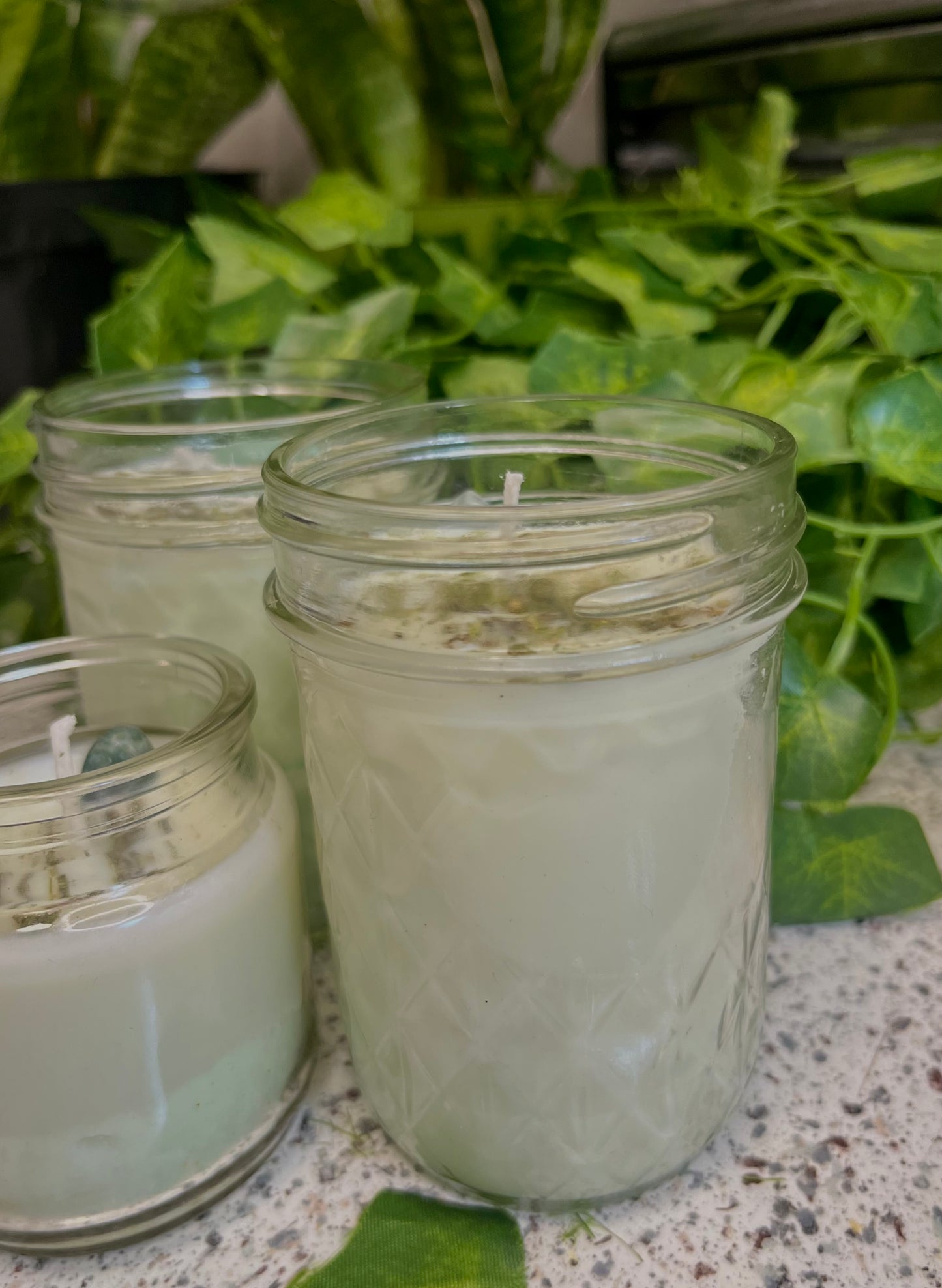 Cannabis Healing Candle 🍃